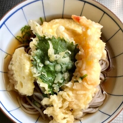 ランチに〜✨
天ぷらもそばも大好きです♪美味しくいただきました♡ 
素敵なレシピごちそうさまでした(*´꒳`*)
